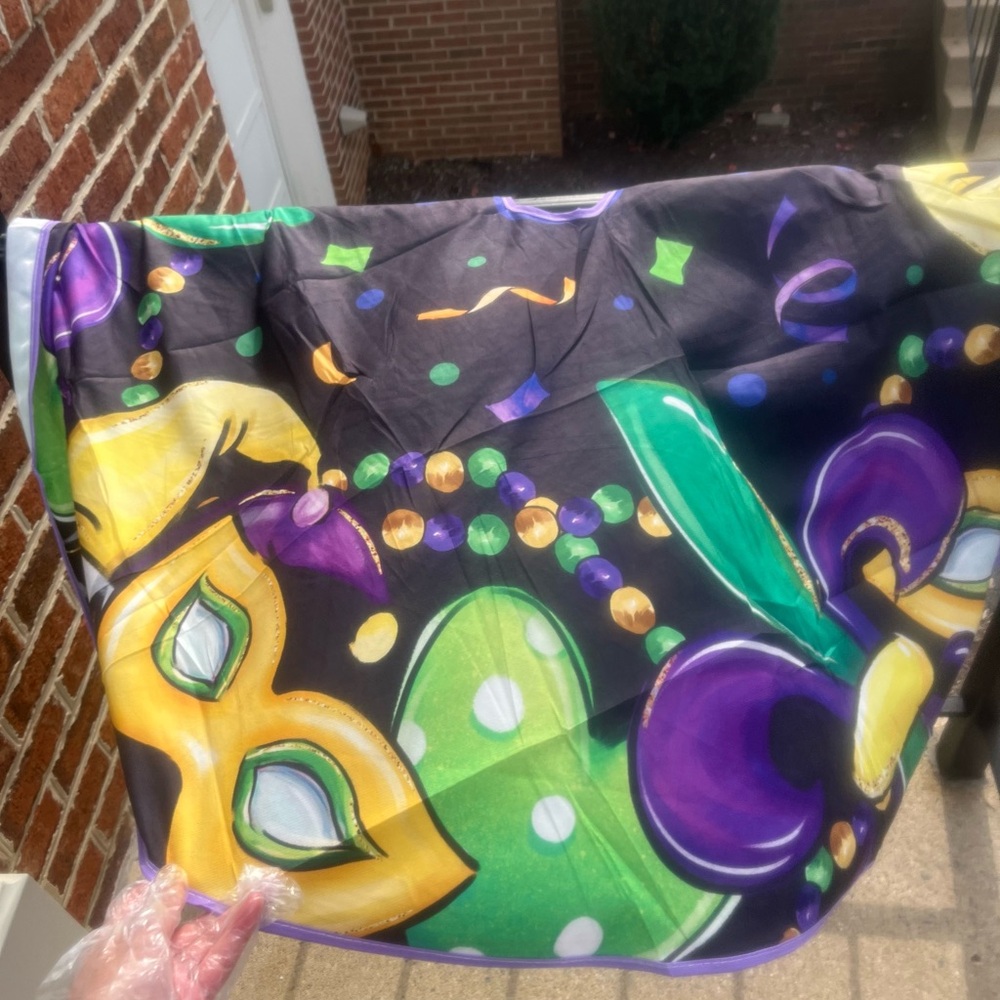 Mardi Gras Christmas Tree Skirt - Picture 7 of 16